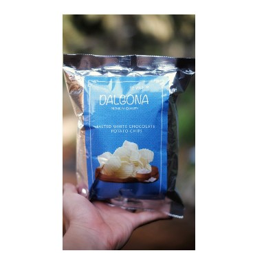 Featured Image Dalgona Salted White Chocolate Potato Chips